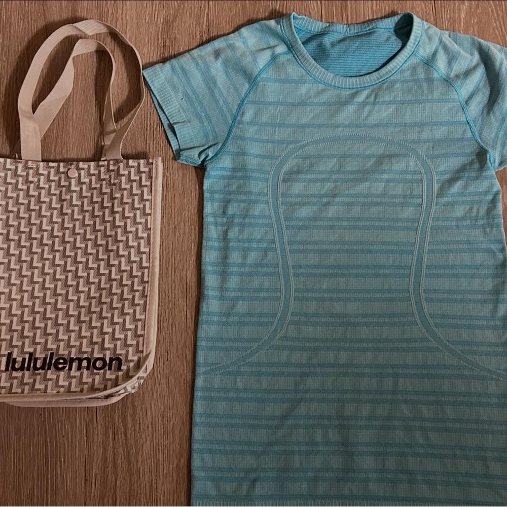 lululemon athletica Aqua Striped Short Sleeve Tee